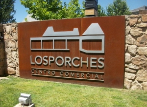 Centro Comercial Los Porches